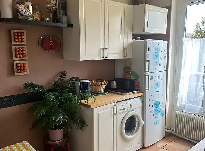 Centre 30m2- Cuisine-metro Glaciere