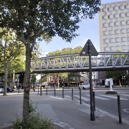 Апартаменты Paris 14E Calme 30M2- Cuisine -Metro Glaciere *